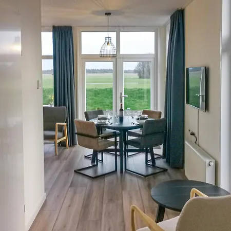 Stunning In With Wifi Den Oever